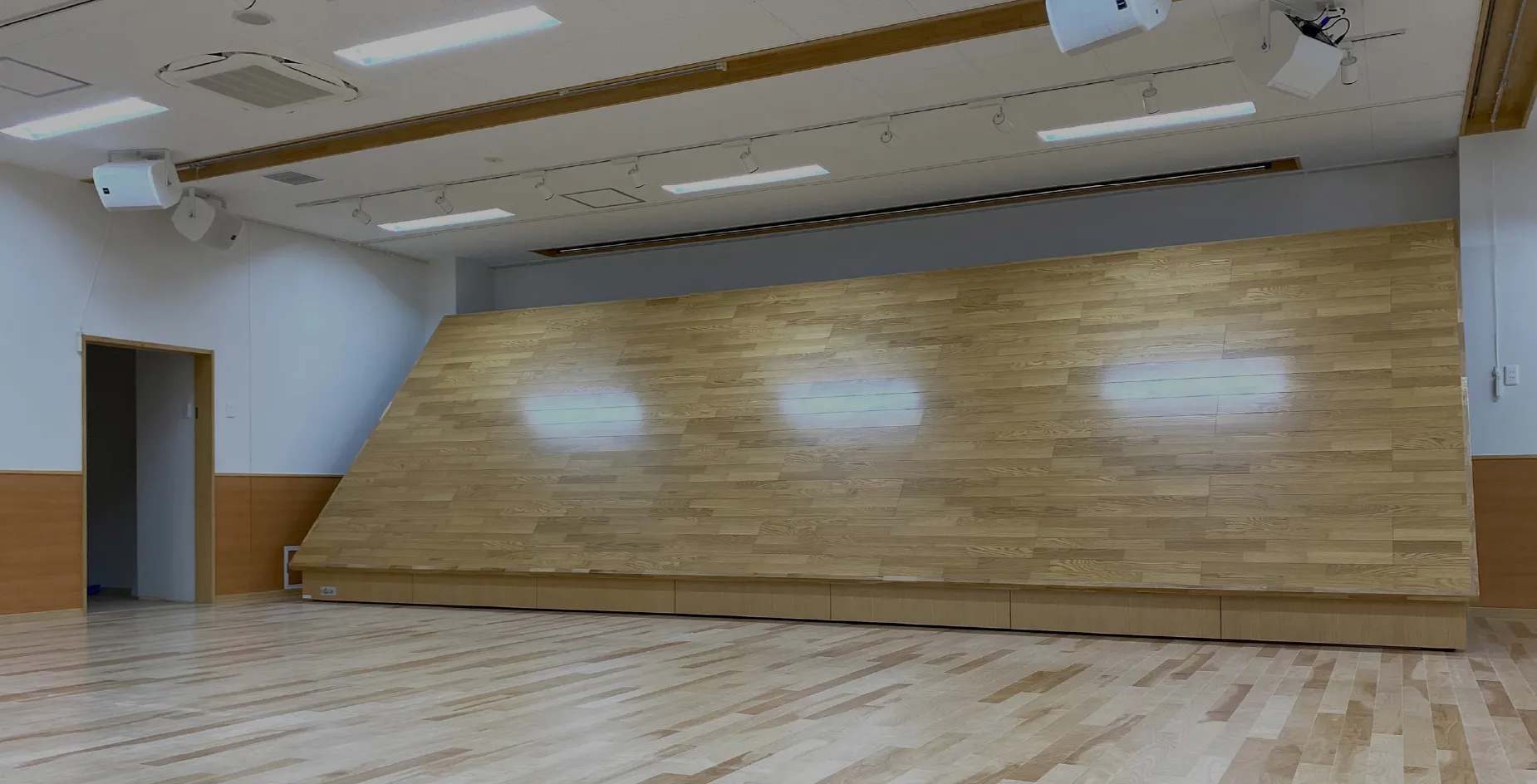 舞台を創造する